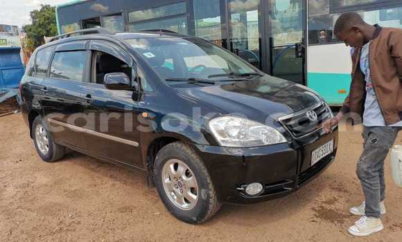 Sayi Na hannu Toyota Avensis Noir Mota in Kigali a Rwanda Sayi Na hannu Toyota Avensis Noir Mota in Kigali a Rwanda