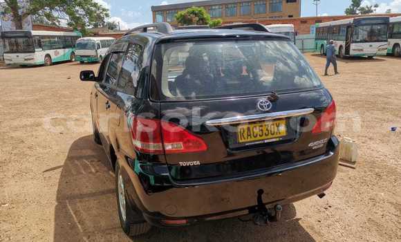 Sayi Na hannu Toyota Avensis Noir Mota in Kigali a Rwanda Sayi Na hannu Toyota Avensis Noir Mota in Kigali a Rwanda
