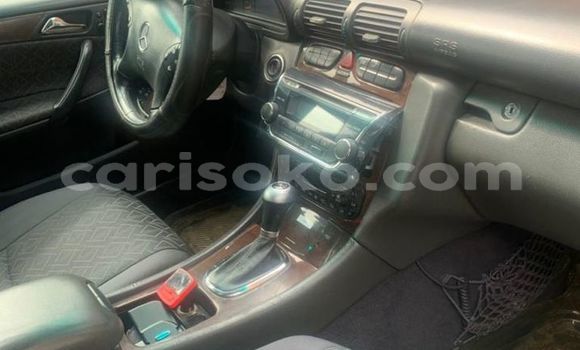 Sayi Na hannu Mercedes-Benz C–Class Gris Mota in Kigali a Rwanda Sayi Na hannu Mercedes-Benz C–Class Gris Mota in Kigali a Rwanda