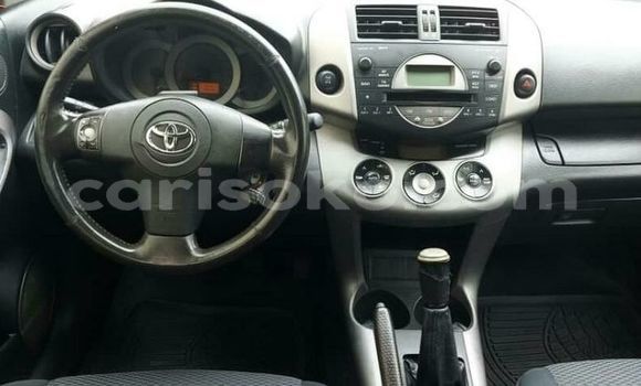 Sayi Na hannu Toyota RAV4 Noir Mota in Kigali a Rwanda Sayi Na hannu Toyota RAV4 Noir Mota in Kigali a Rwanda
