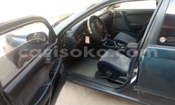 Sayi Na hannu Toyota Carina E Bleu Mota in Kigali a Rwanda Sayi Na hannu Toyota Carina E Bleu Mota in Kigali a Rwanda