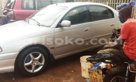 Sayi Na hannu Toyota Avensis Gris Mota in Kigali a Rwanda Sayi Na hannu Toyota Avensis Gris Mota in Kigali a Rwanda