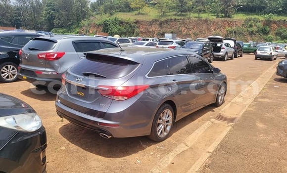 Acheter Occasion Voiture Hyundai i40 Autre à Kigali, Rwanda Acheter Occasion Voiture Hyundai i40 Autre à Kigali, Rwanda