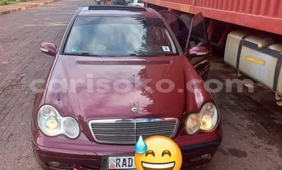 Sayi Na hannu Mercedes-Benz C–Class Rouge Mota in Kigali a Rwanda Sayi Na hannu Mercedes-Benz C–Class Rouge Mota in Kigali a Rwanda