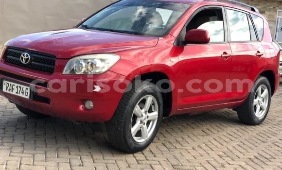 Acheter Occasion Voiture Toyota RAV4 Rouge à Kigali, Rwanda Acheter Occasion Voiture Toyota RAV4 Rouge à Kigali, Rwanda