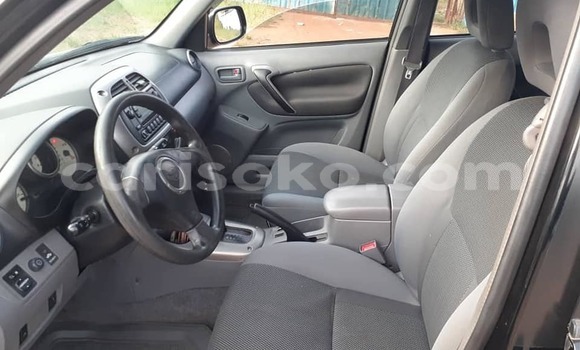 Sayi Na hannu Toyota RAV4 Noir Mota in Kigali a Rwanda Sayi Na hannu Toyota RAV4 Noir Mota in Kigali a Rwanda