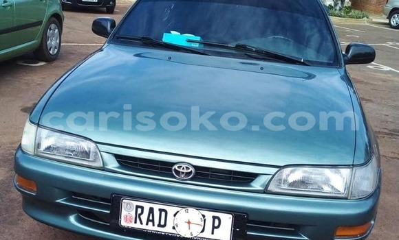 Sayi Na hannu Toyota Corolla Vert Mota in Kigali a Rwanda Sayi Na hannu Toyota Corolla Vert Mota in Kigali a Rwanda