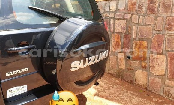 Sayi Na hannu Suzuki Grand Vitara Noir Mota in Kigali a Rwanda Sayi Na hannu Suzuki Grand Vitara Noir Mota in Kigali a Rwanda