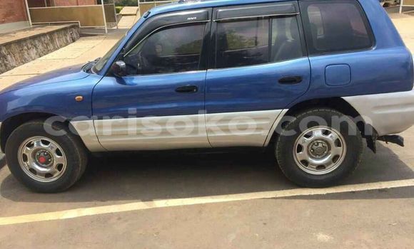 اشتري مستعمل Toyota RAV4 Bleu سيارة في Kigali في Rwanda اشتري مستعمل Toyota RAV4 Bleu سيارة في Kigali في Rwanda