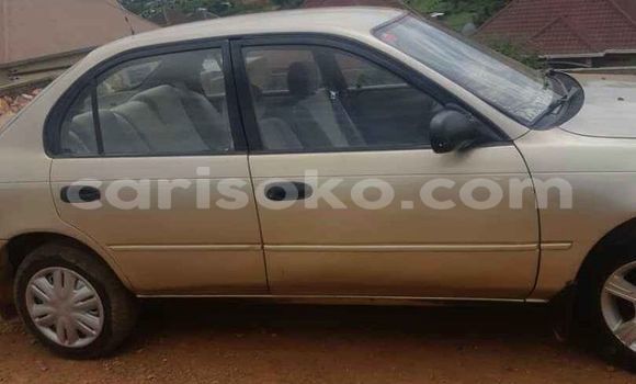 اشتري مستعمل Toyota Corolla Beige سيارة في Kigali في Rwanda اشتري مستعمل Toyota Corolla Beige سيارة في Kigali في Rwanda