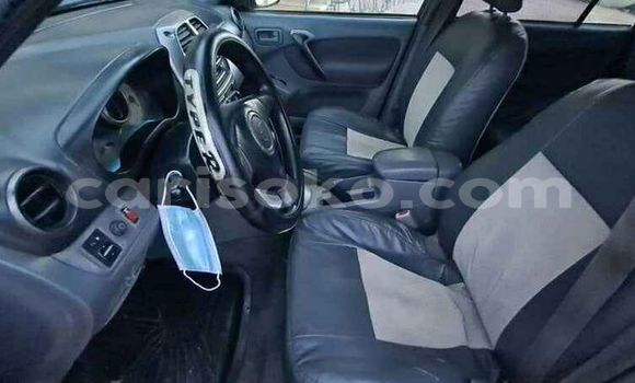 اشتري مستعمل Toyota RAV4 Noir سيارة في Kigali في Rwanda اشتري مستعمل Toyota RAV4 Noir سيارة في Kigali في Rwanda