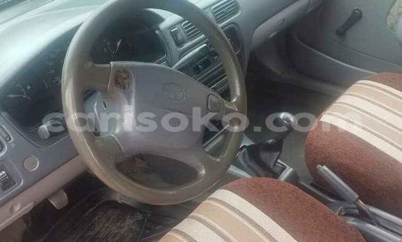 اشتري مستعمل Toyota Starlet Rouge سيارة في Kigali في Rwanda اشتري مستعمل Toyota Starlet Rouge سيارة في Kigali في Rwanda