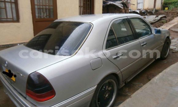 اشتري مستعمل Mercedes-Benz C–Class Gris سيارة في Kigali في Rwanda اشتري مستعمل Mercedes-Benz C–Class Gris سيارة في Kigali في Rwanda