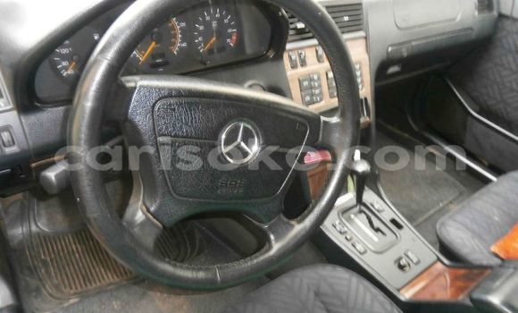 اشتري مستعمل Mercedes-Benz C–Class Gris سيارة في Kigali في Rwanda اشتري مستعمل Mercedes-Benz C–Class Gris سيارة في Kigali في Rwanda