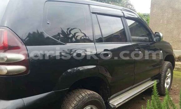 Acheter Occasion Voiture Toyota Land Cruiser Prado Noir à Kigali, Rwanda Acheter Occasion Voiture Toyota Land Cruiser Prado Noir à Kigali, Rwanda