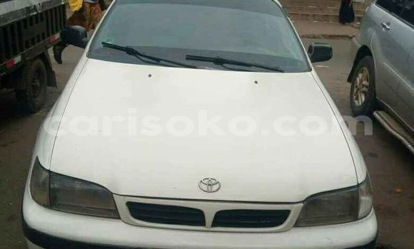 اشتري مستعمل Toyota Carina Blanc سيارة في Kigali في Rwanda اشتري مستعمل Toyota Carina Blanc سيارة في Kigali في Rwanda