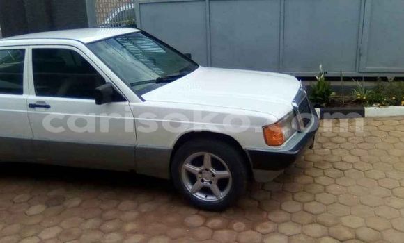 Acheter Occasion Voiture Mercedes-Benz 190 Blanc à Kigali, Rwanda