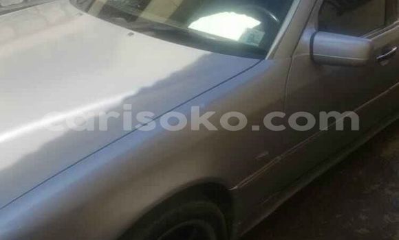 اشتري مستعمل Mercedes-Benz C–Class Gris سيارة في Kigali في Rwanda اشتري مستعمل Mercedes-Benz C–Class Gris سيارة في Kigali في Rwanda