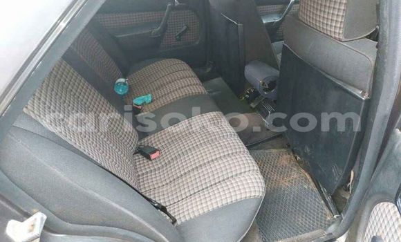 اشتري مستعمل Mercedes-Benz 190–Series Autre سيارة في Kigali في Rwanda اشتري مستعمل Mercedes-Benz 190–Series Autre سيارة في Kigali في Rwanda