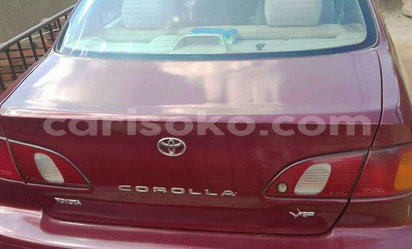 Acheter Occasion Voiture Toyota Corolla Rouge à Kigali, Rwanda Acheter Occasion Voiture Toyota Corolla Rouge à Kigali, Rwanda