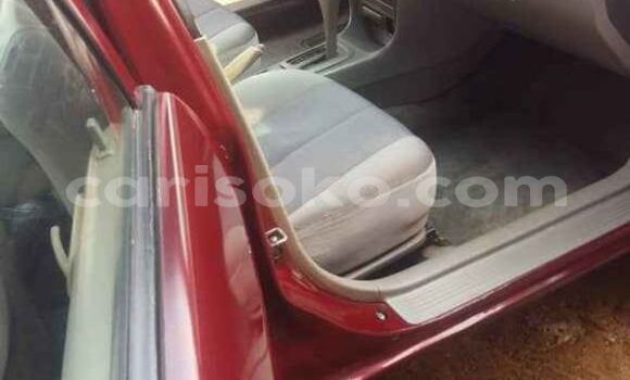 Acheter Occasion Voiture Toyota Corolla Rouge à Kigali, Rwanda Acheter Occasion Voiture Toyota Corolla Rouge à Kigali, Rwanda
