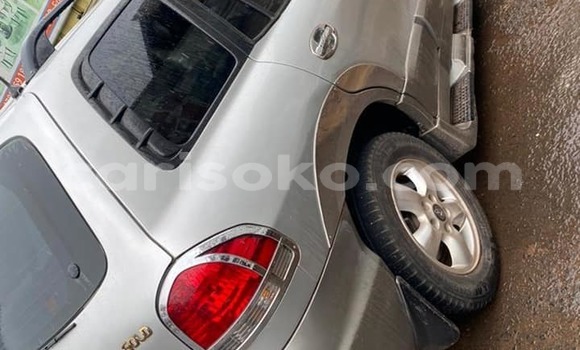 Buy Used Hyundai Santa Fe Silver Car in Kigali in Rwanda Buy Used Hyundai Santa Fe Silver Car in Kigali in Rwanda