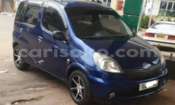Buy Used Toyota Avensis Verso Blue Car in Kigali in Rwanda Buy Used Toyota Avensis Verso Blue Car in Kigali in Rwanda
