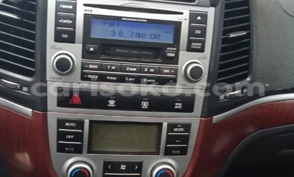 Buy Used Hyundai Santa Fe Silver Car in Kigali in Rwanda Buy Used Hyundai Santa Fe Silver Car in Kigali in Rwanda