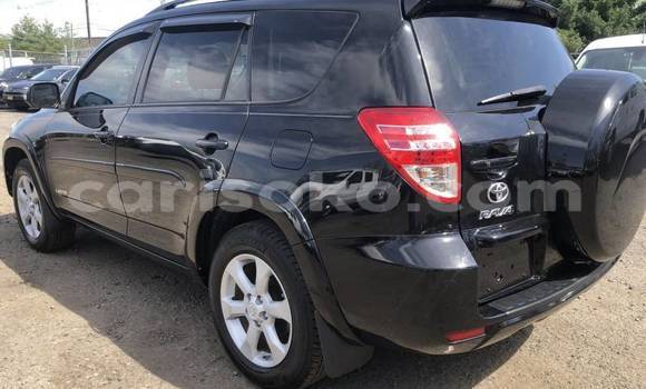 Sayi Na hannu Toyota RAV4 Noir Mota in Kigali a Rwanda Sayi Na hannu Toyota RAV4 Noir Mota in Kigali a Rwanda