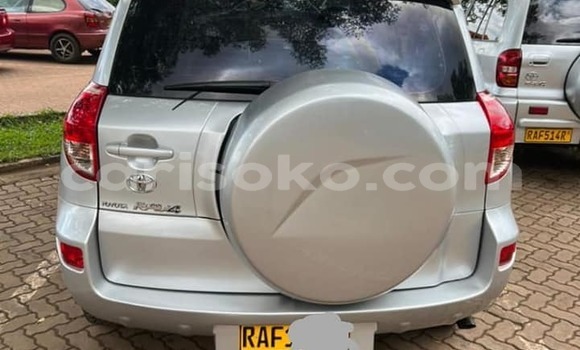 Sayi Na hannu Toyota RAV4 Gris Mota in Kigali a Rwanda Sayi Na hannu Toyota RAV4 Gris Mota in Kigali a Rwanda