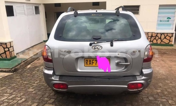 Sayi Na hannu Hyundai Santa Fe Gris Mota in Kigali a Rwanda Sayi Na hannu Hyundai Santa Fe Gris Mota in Kigali a Rwanda