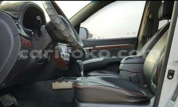 Buy Used Hyundai Santa Fe Silver Car in Kigali in Rwanda Buy Used Hyundai Santa Fe Silver Car in Kigali in Rwanda