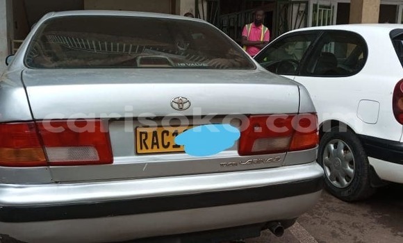 Sayi Na hannu Toyota Carina E Gris Mota in Kigali a Rwanda Sayi Na hannu Toyota Carina E Gris Mota in Kigali a Rwanda