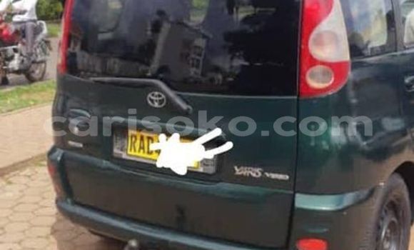 Buy Used Toyota Yaris Verso Green Car in Kigali in Rwanda Buy Used Toyota Yaris Verso Green Car in Kigali in Rwanda