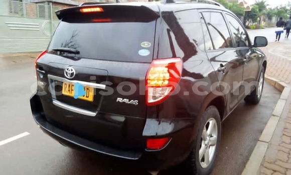 Buy Used Toyota RAV4 Black Car in Kigali in Rwanda Buy Used Toyota RAV4 Black Car in Kigali in Rwanda