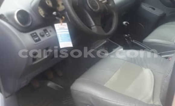 Sayi Na hannu Toyota RAV4 Gris Mota in Kigali a Rwanda Sayi Na hannu Toyota RAV4 Gris Mota in Kigali a Rwanda