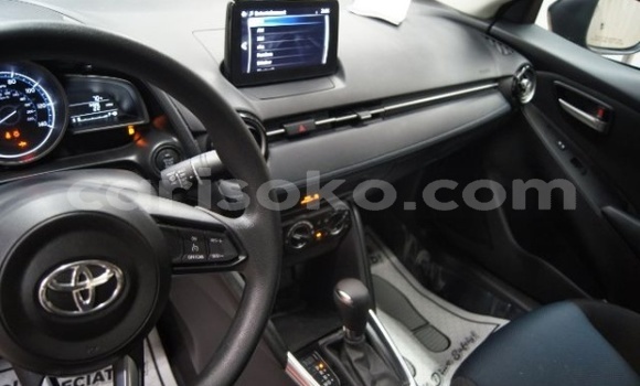 Sayi Na hannu Toyota Yaris Noir Mota in Kigali a Rwanda Sayi Na hannu Toyota Yaris Noir Mota in Kigali a Rwanda
