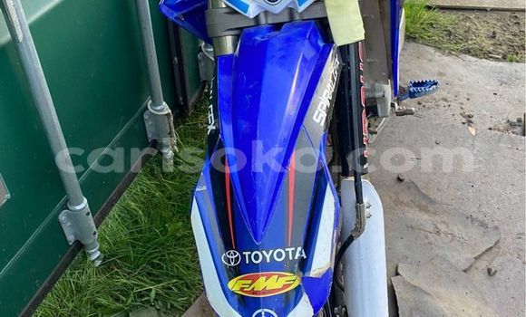Sayi Imported Yamaha YZ Autre Motsi in Gicumbi a Rwanda Sayi Imported Yamaha YZ Autre Motsi in Gicumbi a Rwanda