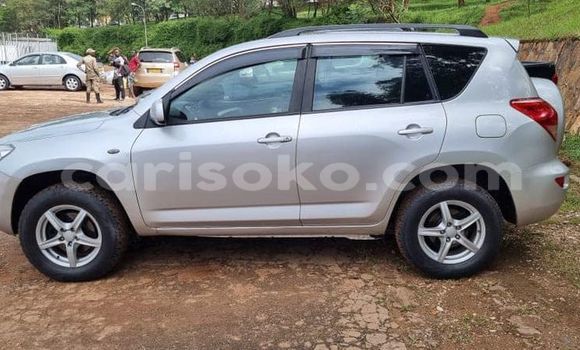 اشتري مستعمل Toyota RAV4 Gris سيارة في Kigali في Rwanda اشتري مستعمل Toyota RAV4 Gris سيارة في Kigali في Rwanda