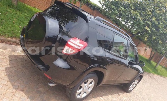 اشتري مستعمل Toyota RAV4 Noir سيارة في Kigali في Rwanda اشتري مستعمل Toyota RAV4 Noir سيارة في Kigali في Rwanda