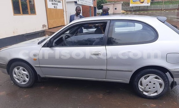 اشتري مستعمل Toyota Corolla Gris سيارة في Kigali في Rwanda اشتري مستعمل Toyota Corolla Gris سيارة في Kigali في Rwanda