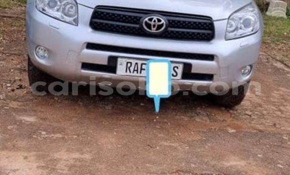 Acheter Occasion Voiture Toyota RAV4 Gris à Kigali, Rwanda Acheter Occasion Voiture Toyota RAV4 Gris à Kigali, Rwanda
