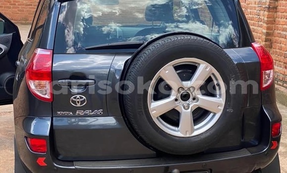 اشتري مستعمل Toyota RAV4 Noir سيارة في Kigali في Rwanda اشتري مستعمل Toyota RAV4 Noir سيارة في Kigali في Rwanda