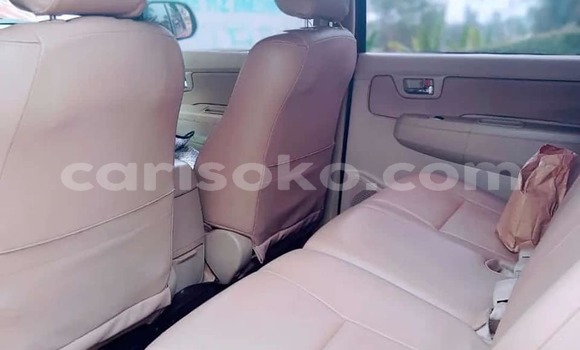 اشتري مستعمل Toyota Fortuner Autre سيارة في Kigali في Rwanda اشتري مستعمل Toyota Fortuner Autre سيارة في Kigali في Rwanda