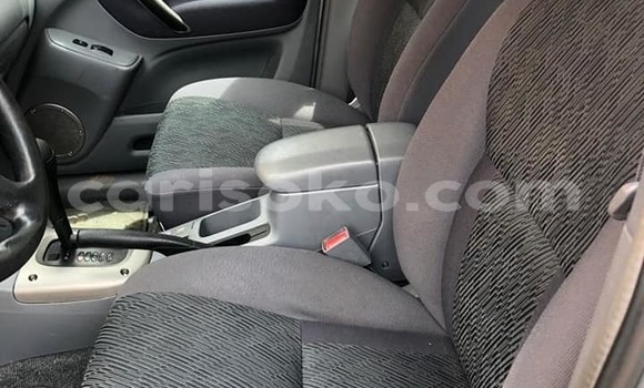 Acheter Occasion Voiture Toyota RAV4 Gris à Kigali, Rwanda Acheter Occasion Voiture Toyota RAV4 Gris à Kigali, Rwanda