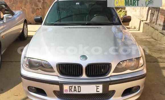 Acheter Occasion Voiture BMW 3–Series Gris à Kigali, Rwanda
