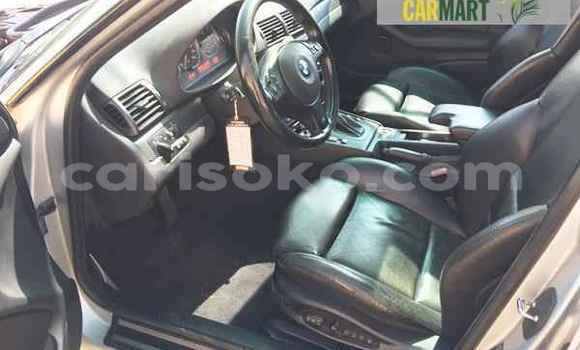 Acheter Occasion Voiture BMW 3–Series Gris à Kigali, Rwanda Acheter Occasion Voiture BMW 3–Series Gris à Kigali, Rwanda