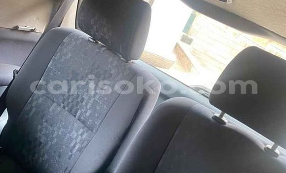 Acheter Occasion Voiture Toyota Avensis Noir à Kigali, Rwanda Acheter Occasion Voiture Toyota Avensis Noir à Kigali, Rwanda