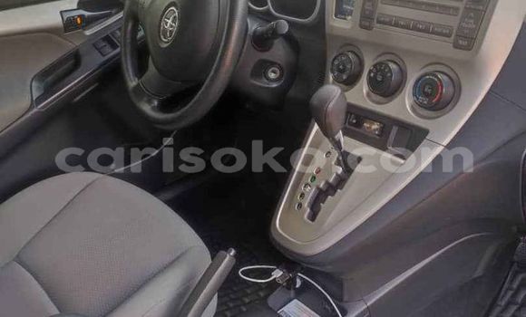 Acheter Occasion Voiture Toyota Matrix Gris à Kigali, Rwanda Acheter Occasion Voiture Toyota Matrix Gris à Kigali, Rwanda