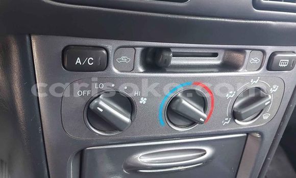 اشتري مستعمل Toyota Corolla Bleu سيارة في Kigali في Rwanda اشتري مستعمل Toyota Corolla Bleu سيارة في Kigali في Rwanda